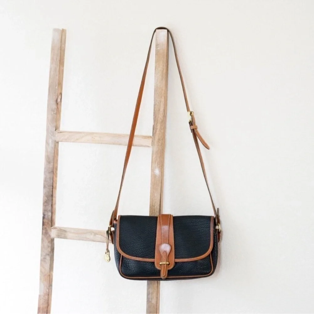 Vintage Dooney & Bourke All Weather Leather Equestrian crossbody Handbag purse